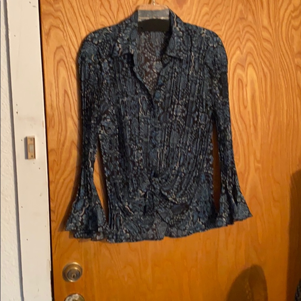 Essentials MILAno  Blouse